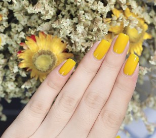 Qulisi Women's Peelable Lemon Yellow Baking-free Nail Polish