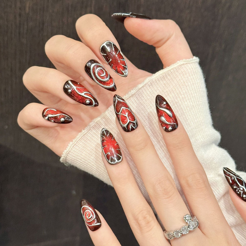 Red-brown Muted-vein 3D Nail Art Cool And Edgy Heart-patterned Trend Piece Handmade And Wearable