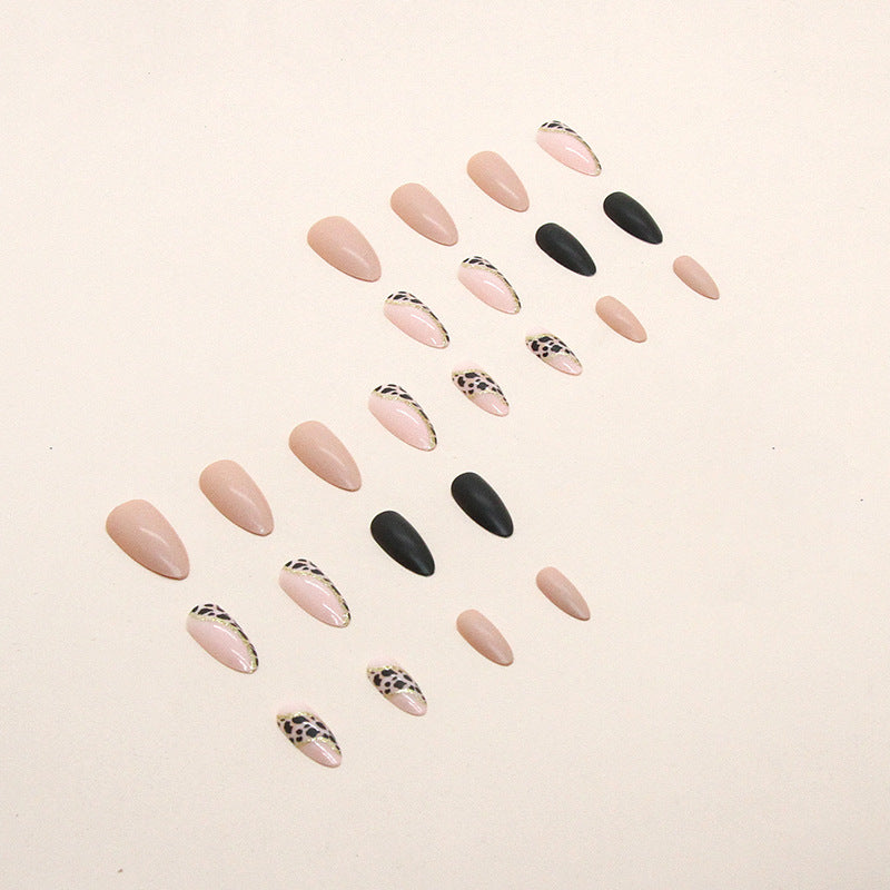 Lady Temperament Black Gold Leopard Nail Art