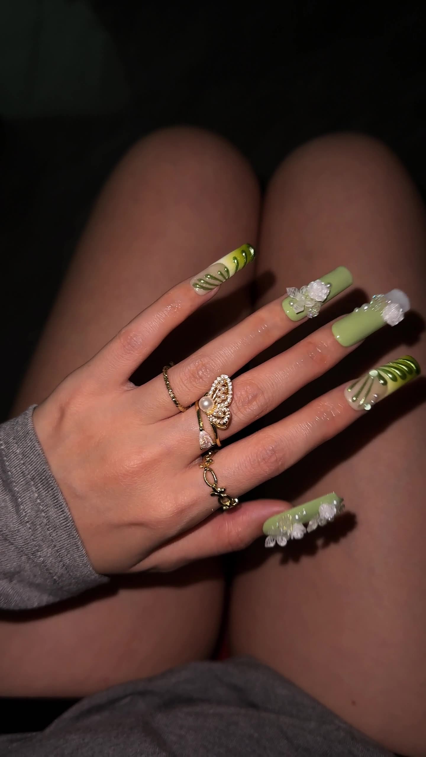 Handmade Wear Nail Painting Heavy Industry Heart Shape With Diamond