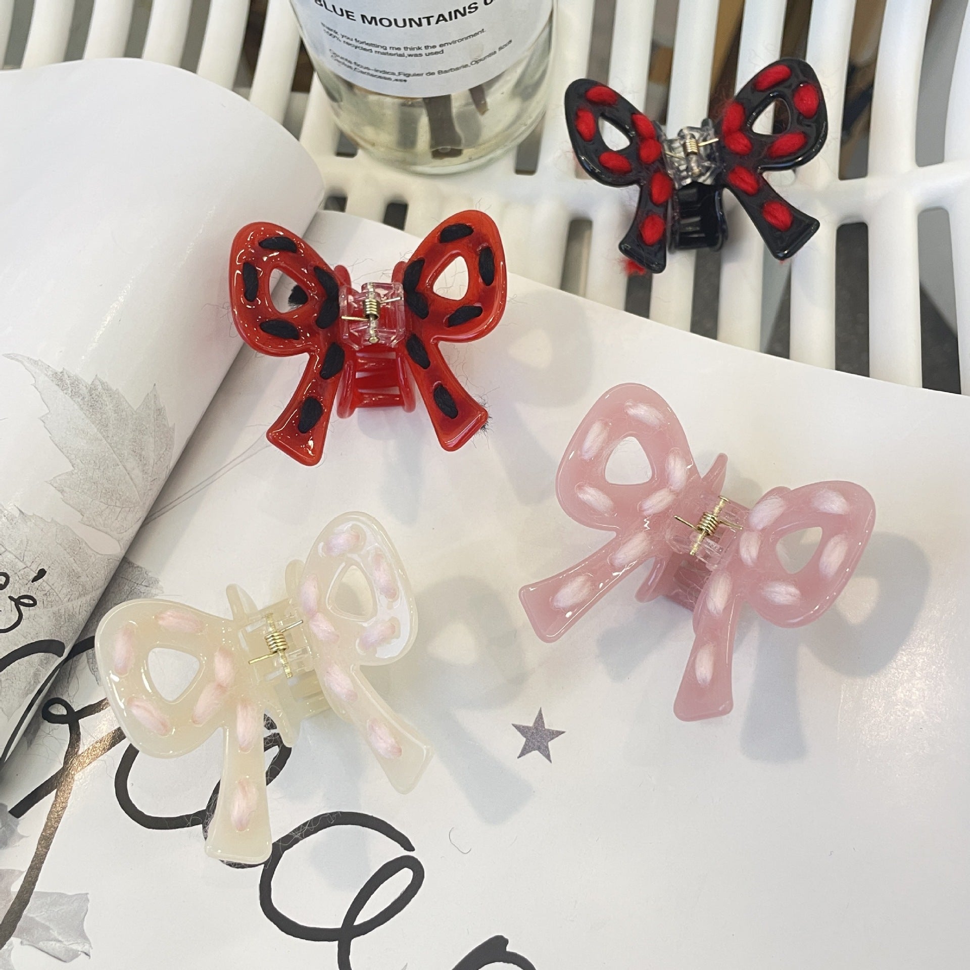 New Year Wrapping Grip Bow