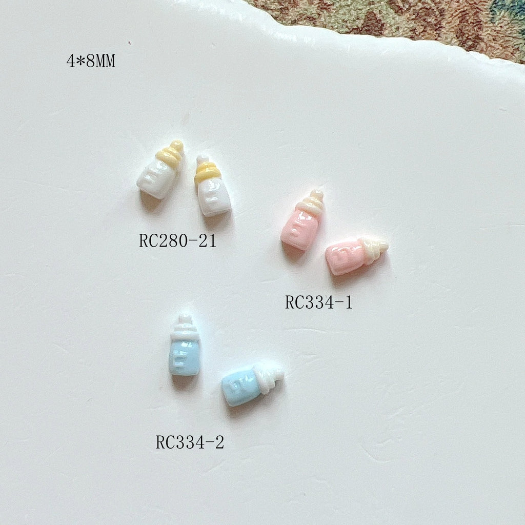 Nail Art Cartoon Accessories In The Shape Of A Baby Bottle