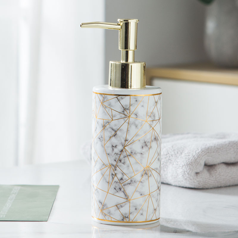 Press And Pack Shampoo Bottle In Bathroom