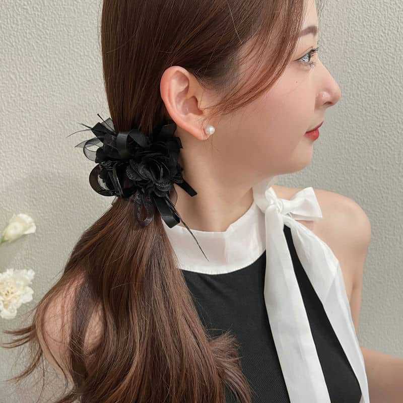 Camellia Feather Grip Female High Sense Head Clip Back Head