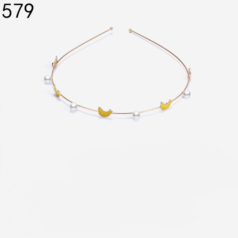 Simple forest girl with hair thin headband