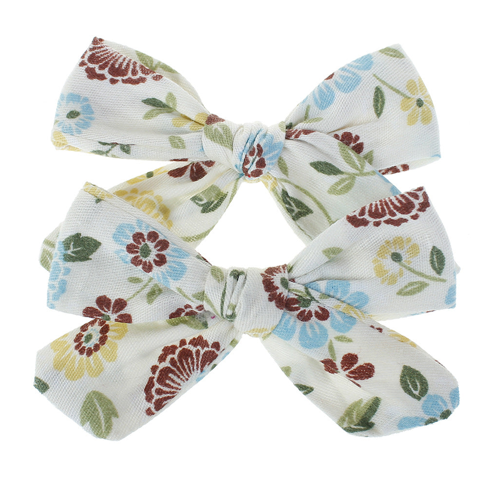 Children's hairpin flowers