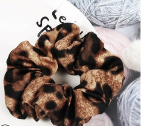 Bright Leopard Large Intestine Loop