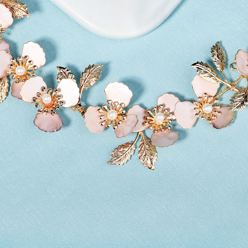 Three-dimensional forest flower headdress
