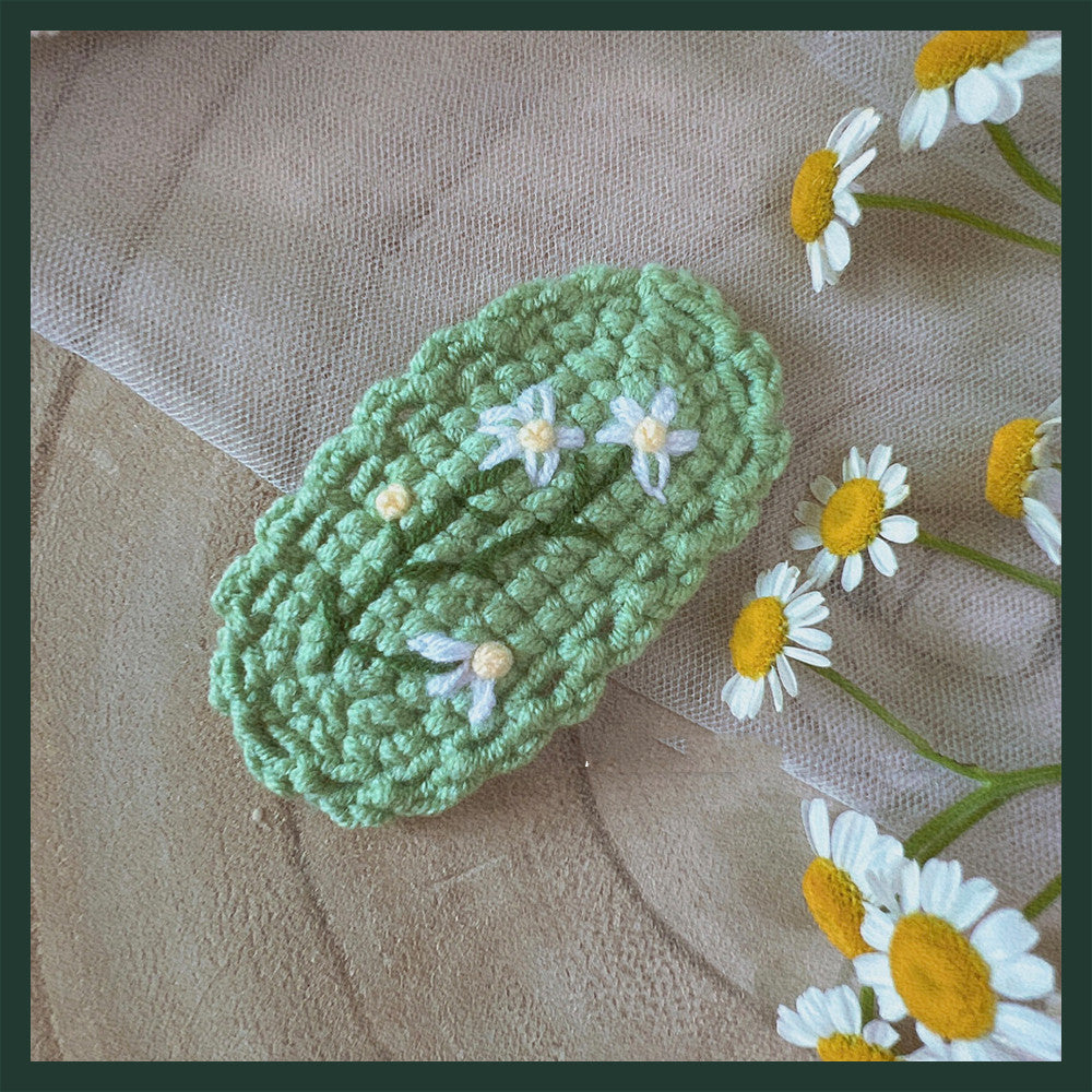 Hand Crocheted Yarn Weaving Vintage Embroidery Barrette