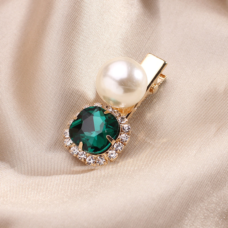 Green zircon hairpin light