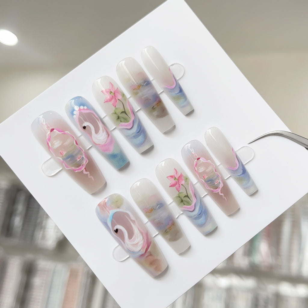 Press On Nails Ancient Style National Style Swan Lake Blooming Prefabricated Nail Tip Wear Armor