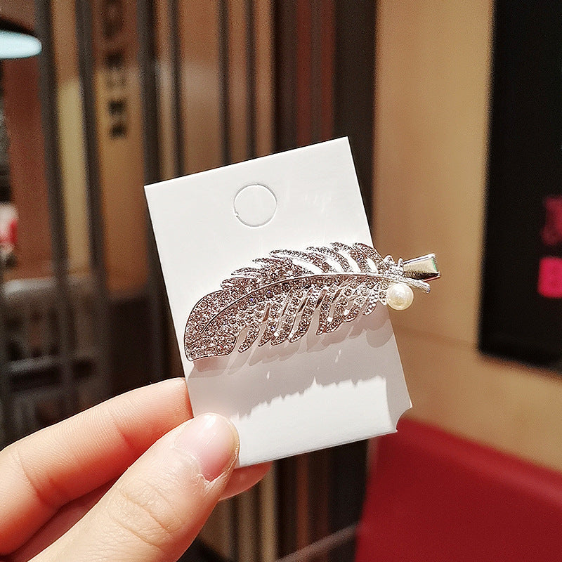 Korean Temperament Net Red Feather Rhinestone Pearl Hairpin Metal Duckbill Clip