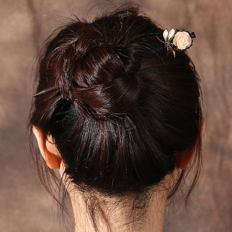 Simple and Modern Daily Pan Head Shaking Wooden Hairpin