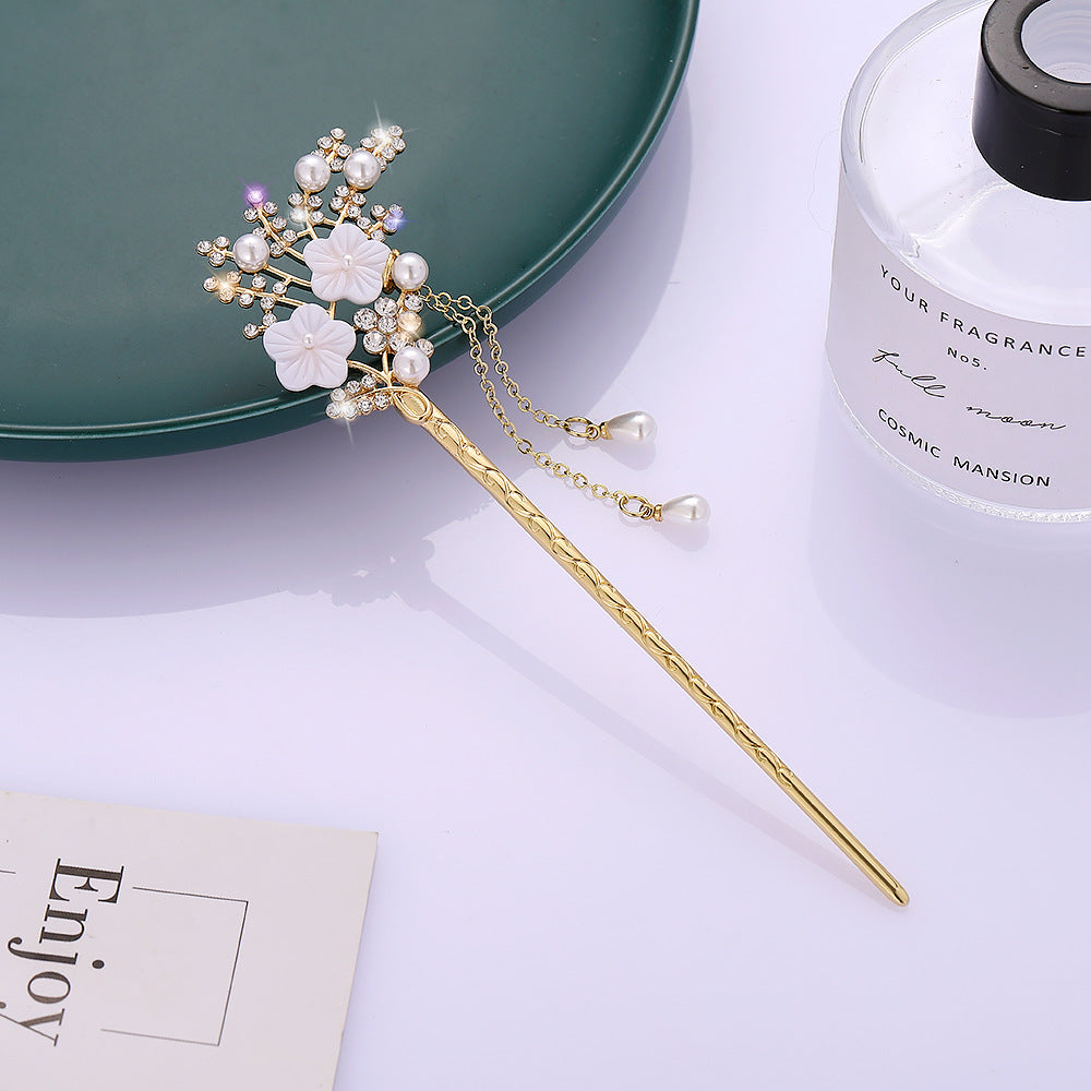 Hairpin Inlaid With Pearls and Shells