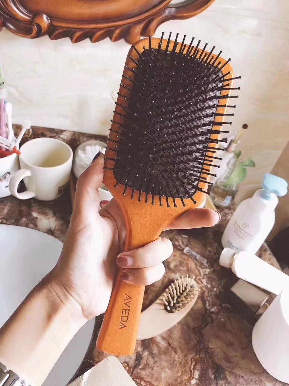 Lady Airbag Massage Cushion Comb