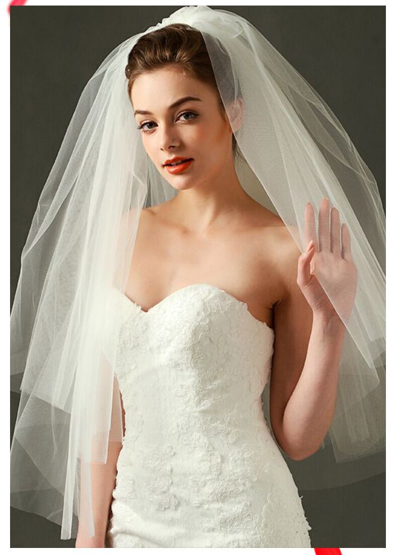 Fluffy Hard Mesh Veil With Hair Comb