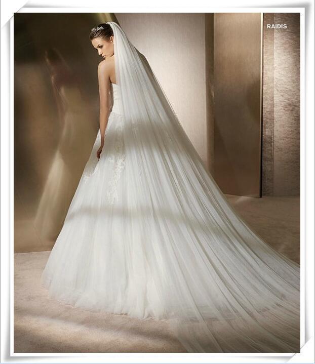 Waltz  Cut Edge White Long Bridal Veils One Layer Wedding Veilsx with Comb Vintage Bridal Wedding