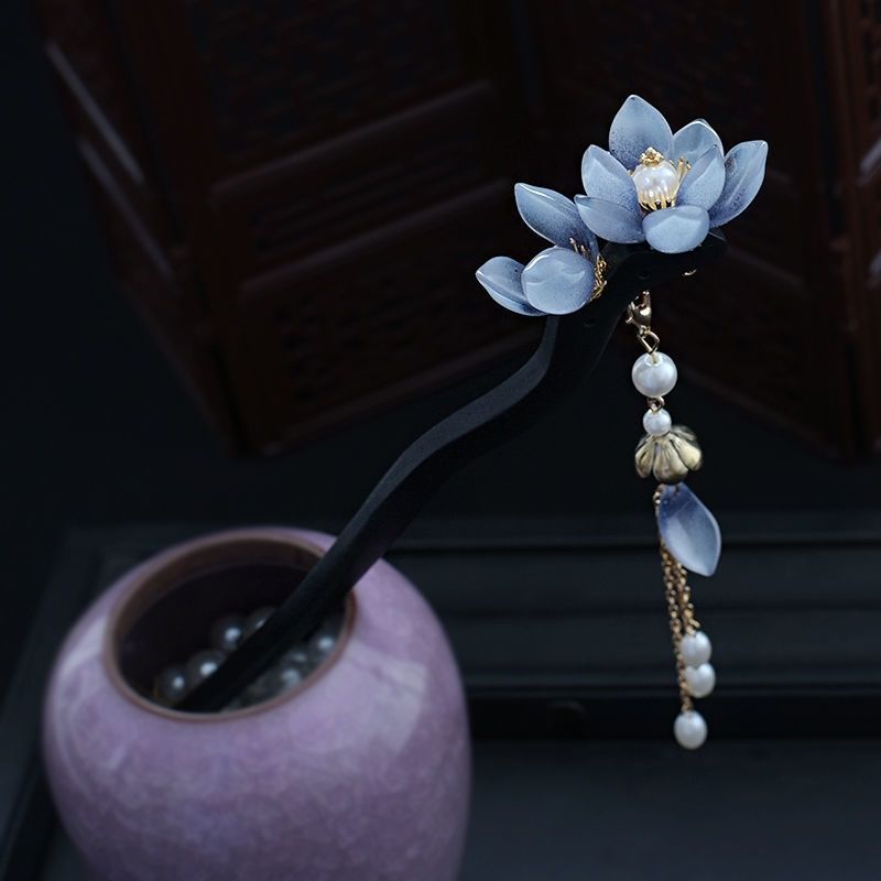 Antique Style Magnolia Colored Glaze Wooden Hairpin