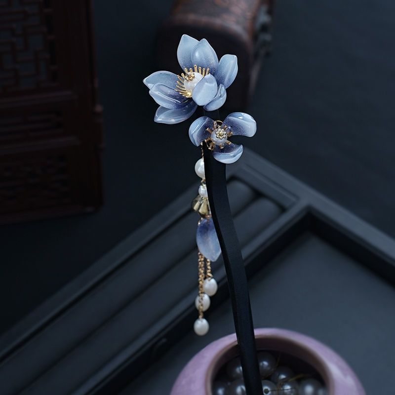 Antique Style Magnolia Colored Glaze Wooden Hairpin