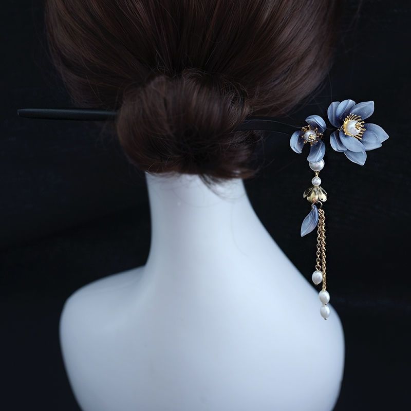Antique Style Magnolia Colored Glaze Wooden Hairpin