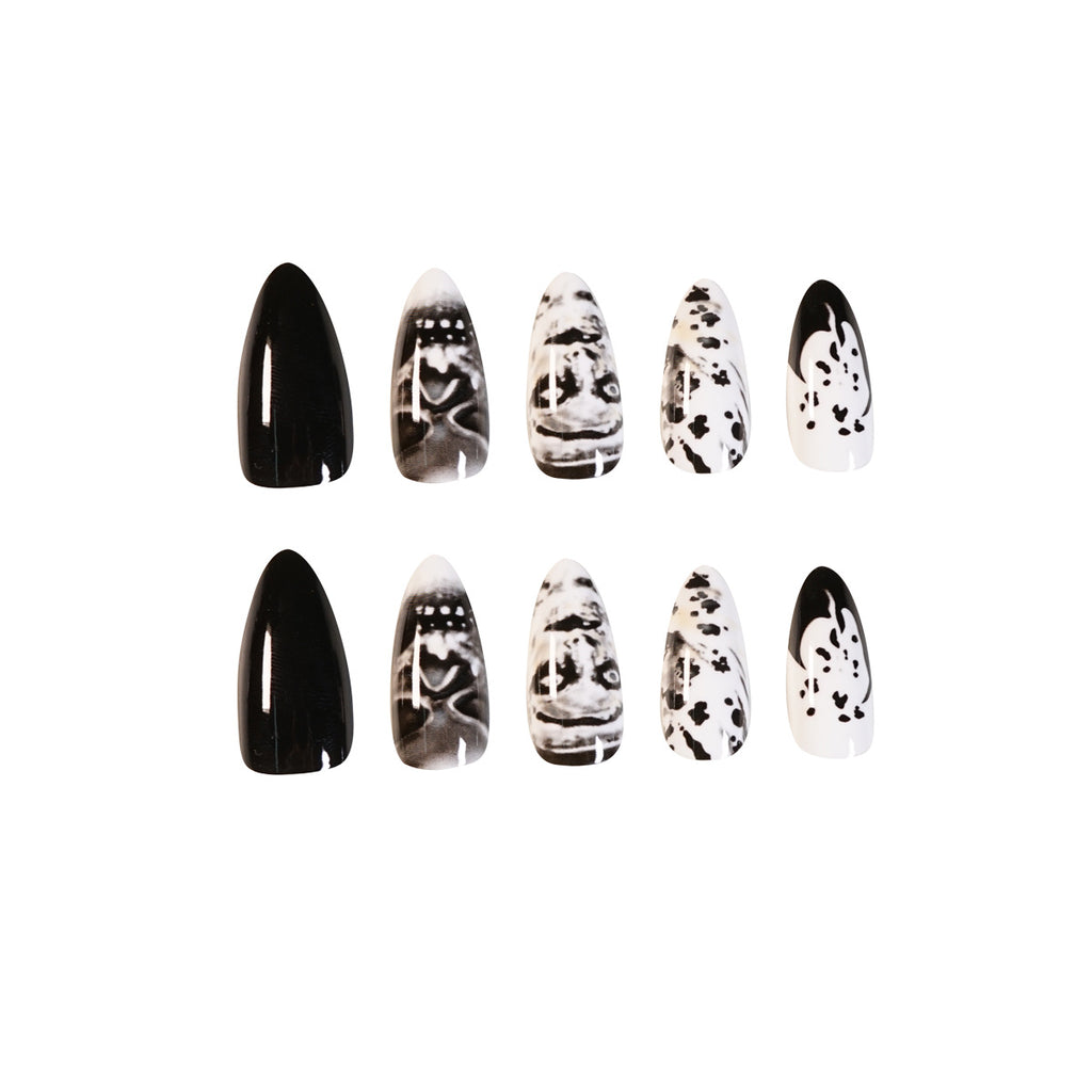 Black Star Wear Fake Nail Patch