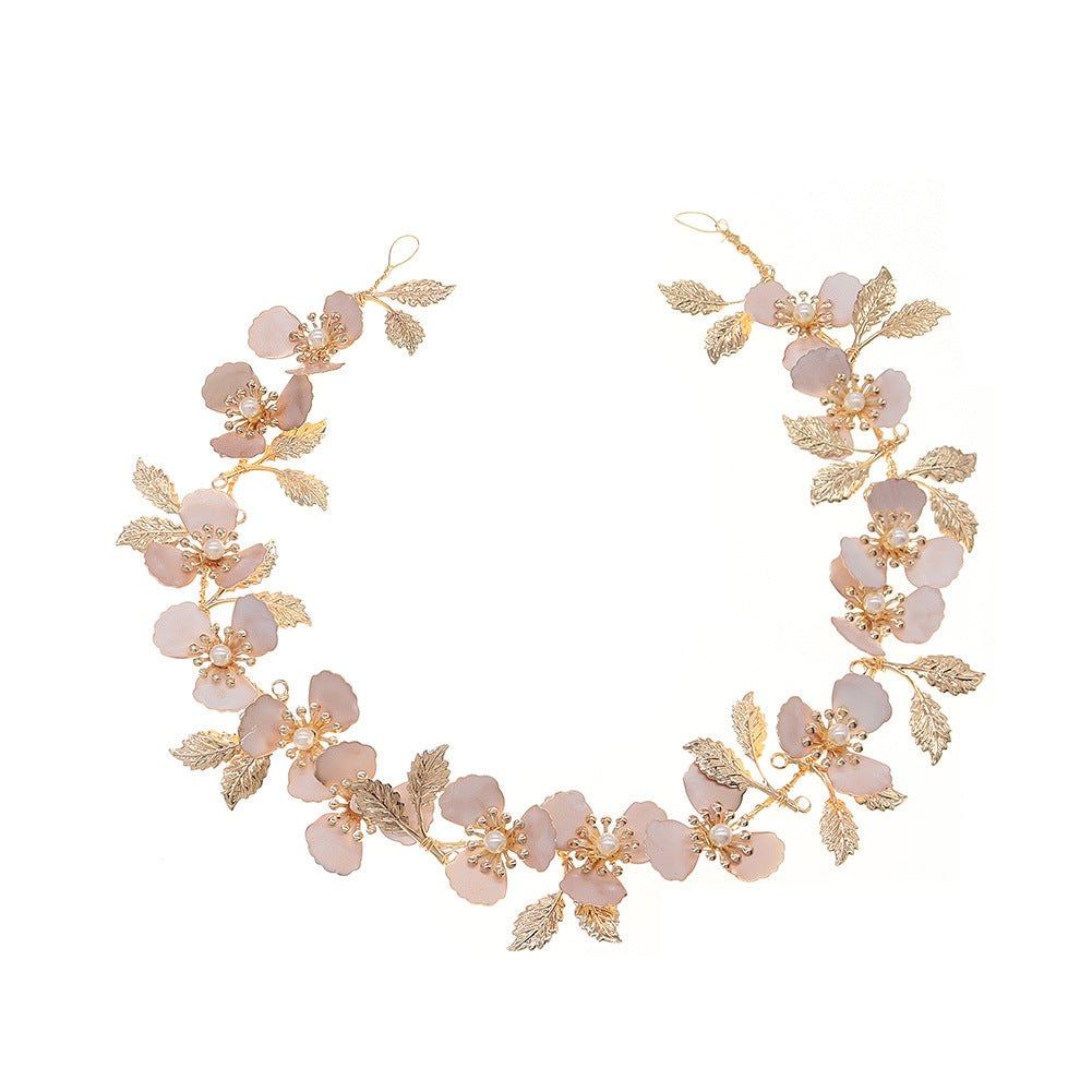 Three-dimensional forest flower headdress
