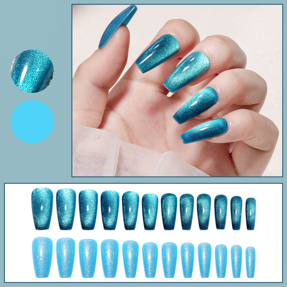 Fake Nail Patches Hand Wearing Nail Art