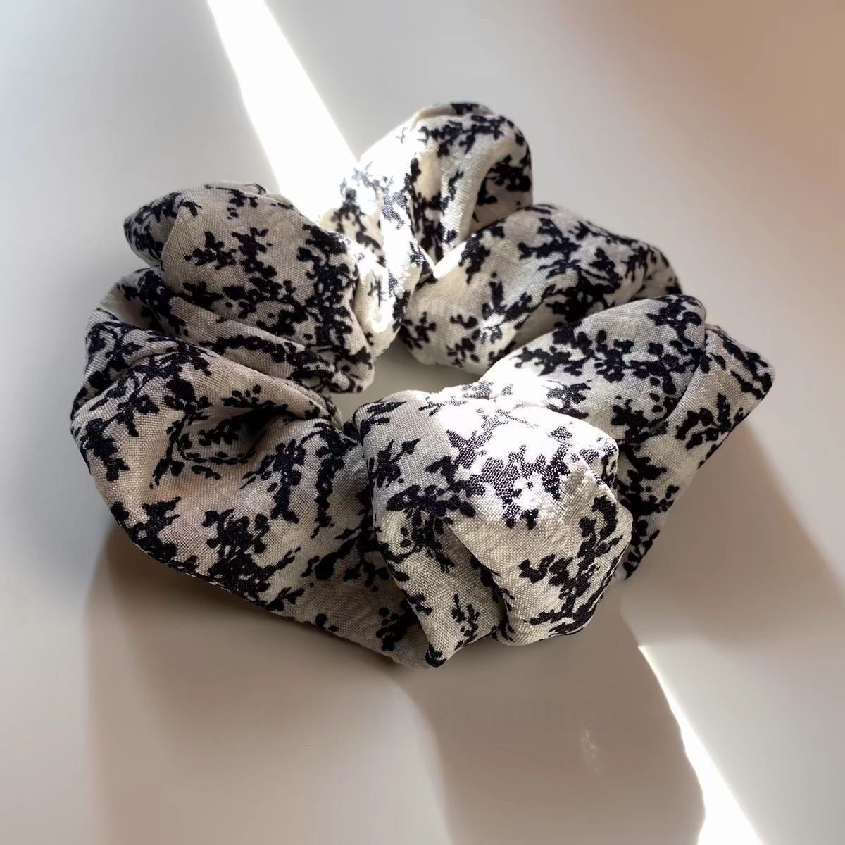 Bold Polka Dot Simple Floral Large Intestine Hair Ring