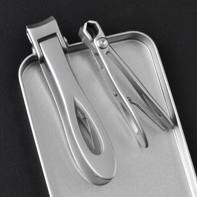 Nail clippers set