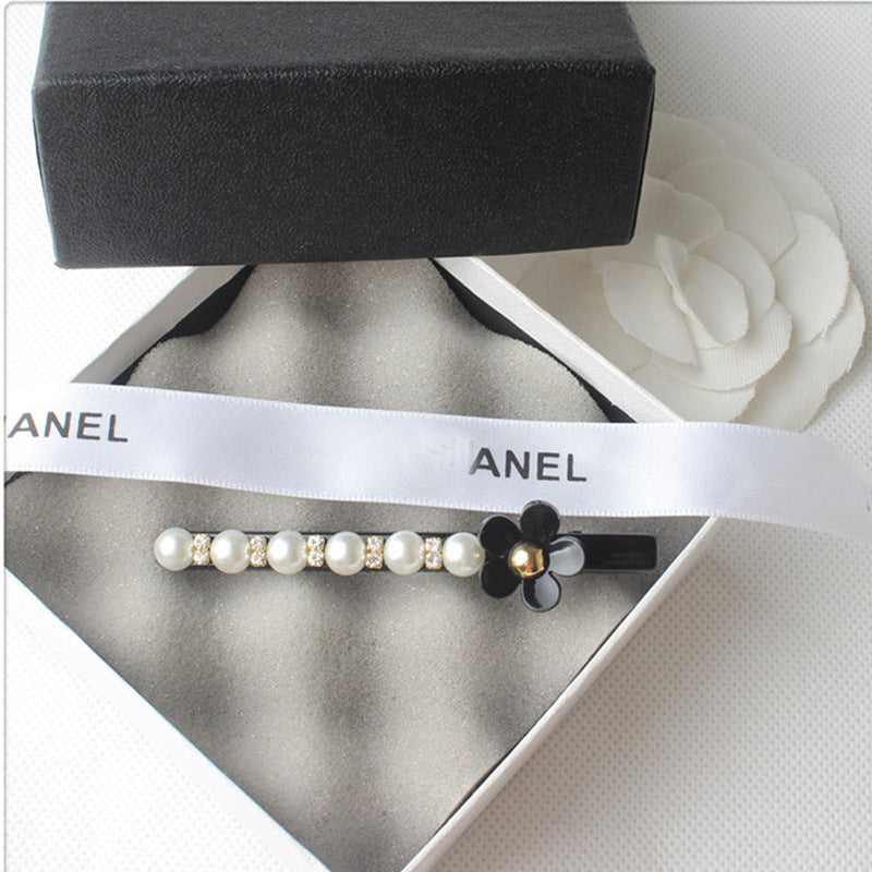 Fashionable Simple Acrylic Pearl Flower Hairpin
