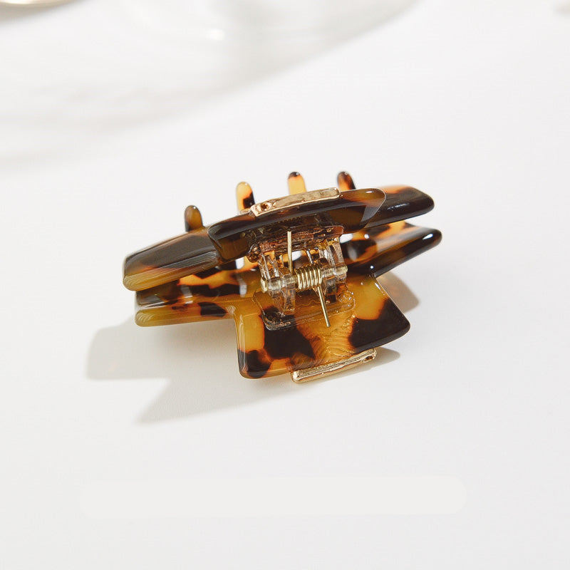 Simple Korean style elegant ladies hair clip