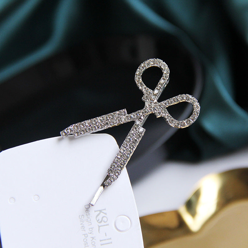Female side clip with bangs scissors and one word clip hairpin