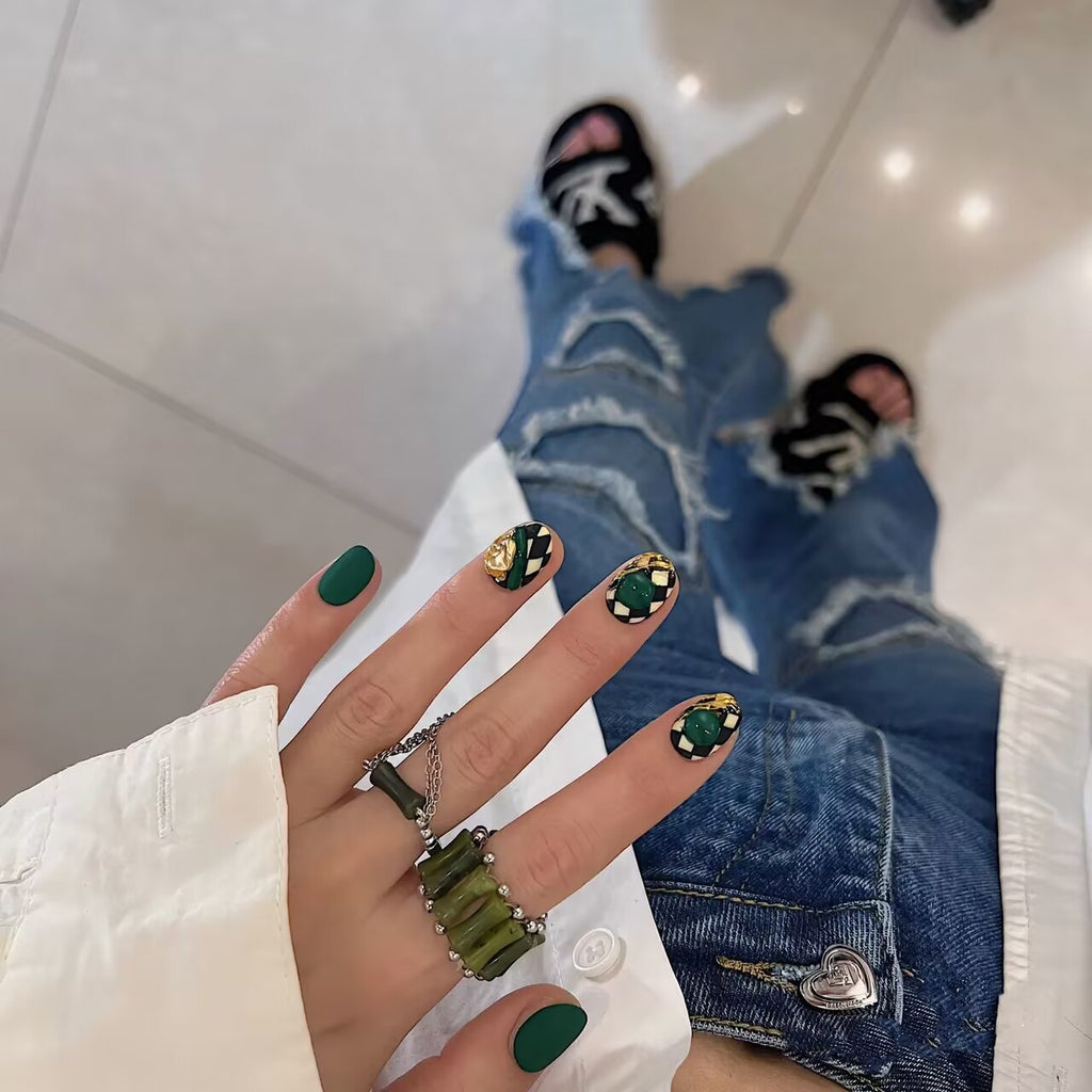 XS Green White Hand-worn Armor Chessboard Grid Dark Green Matte Nail Stickers