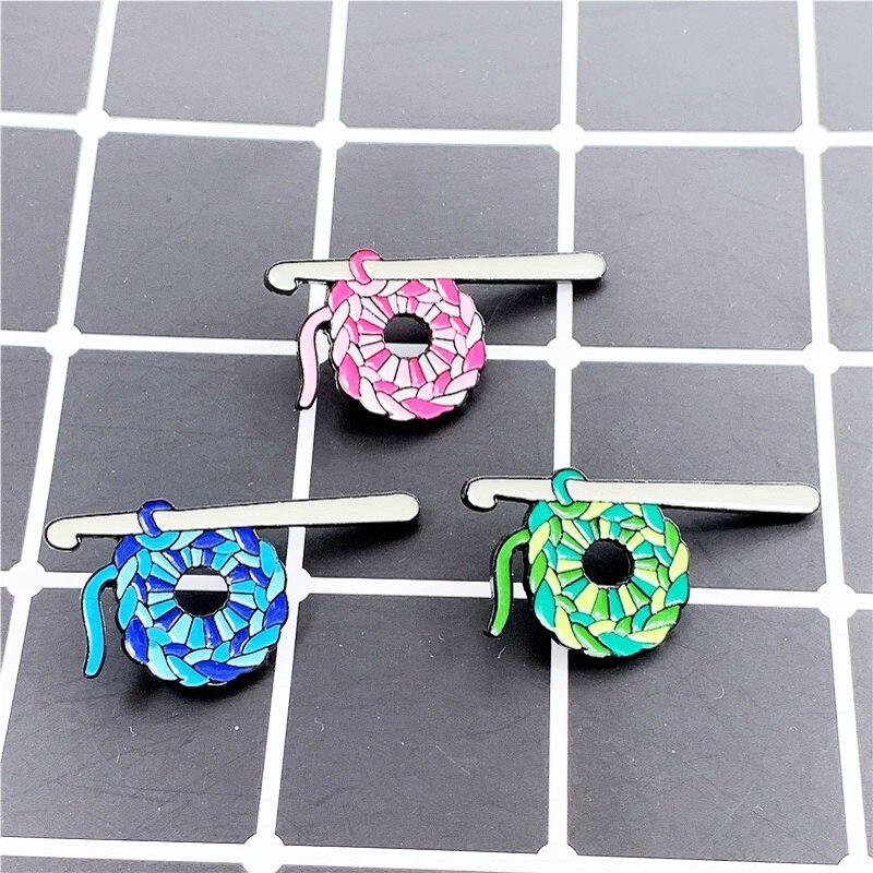 Trend creative badge