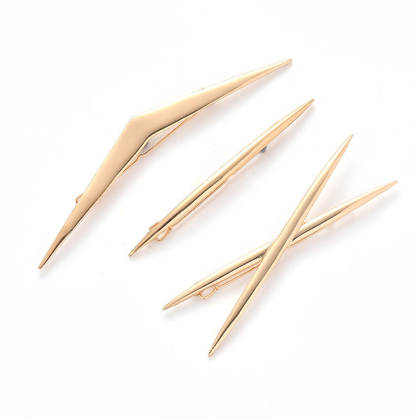 Geometric alloy clip