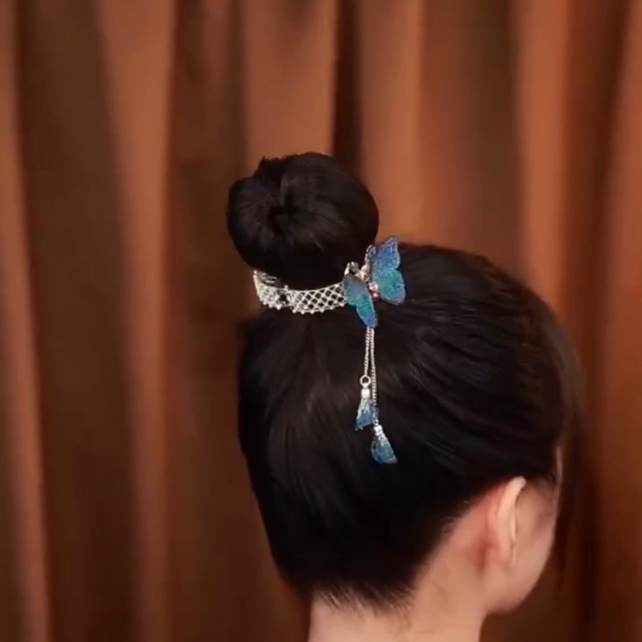 Embroidered Butterfly Ponytail Buckle Zircon Tassel Grip Clip