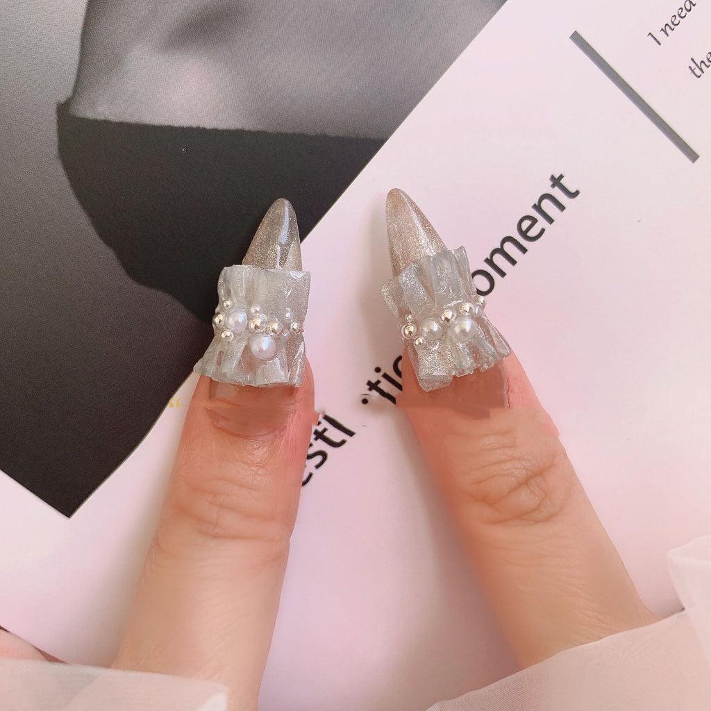 Vultune Light Luxury Fairy Skirt Hem White Nail Patch Pearl