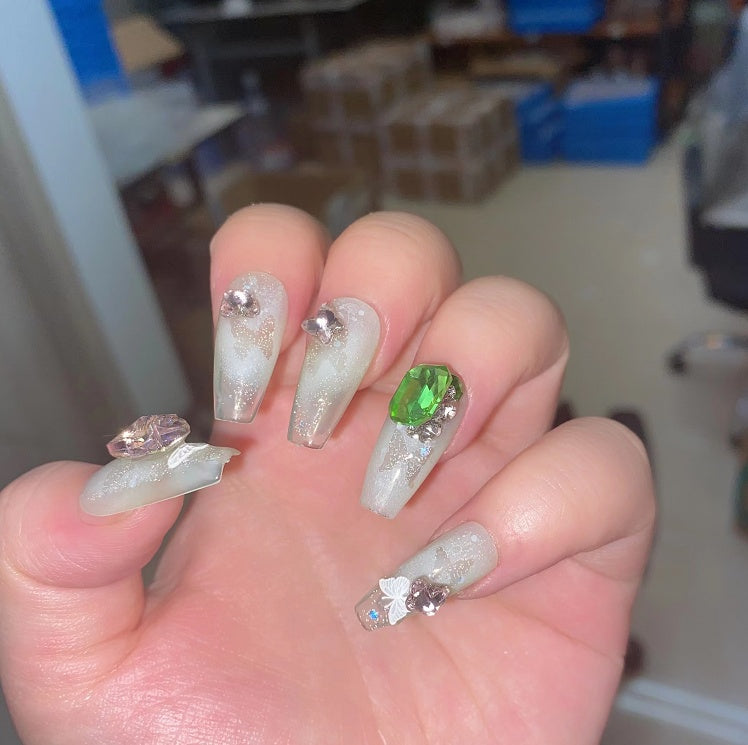 Desirable Fake Nail Patch With Psychedelic Dream
