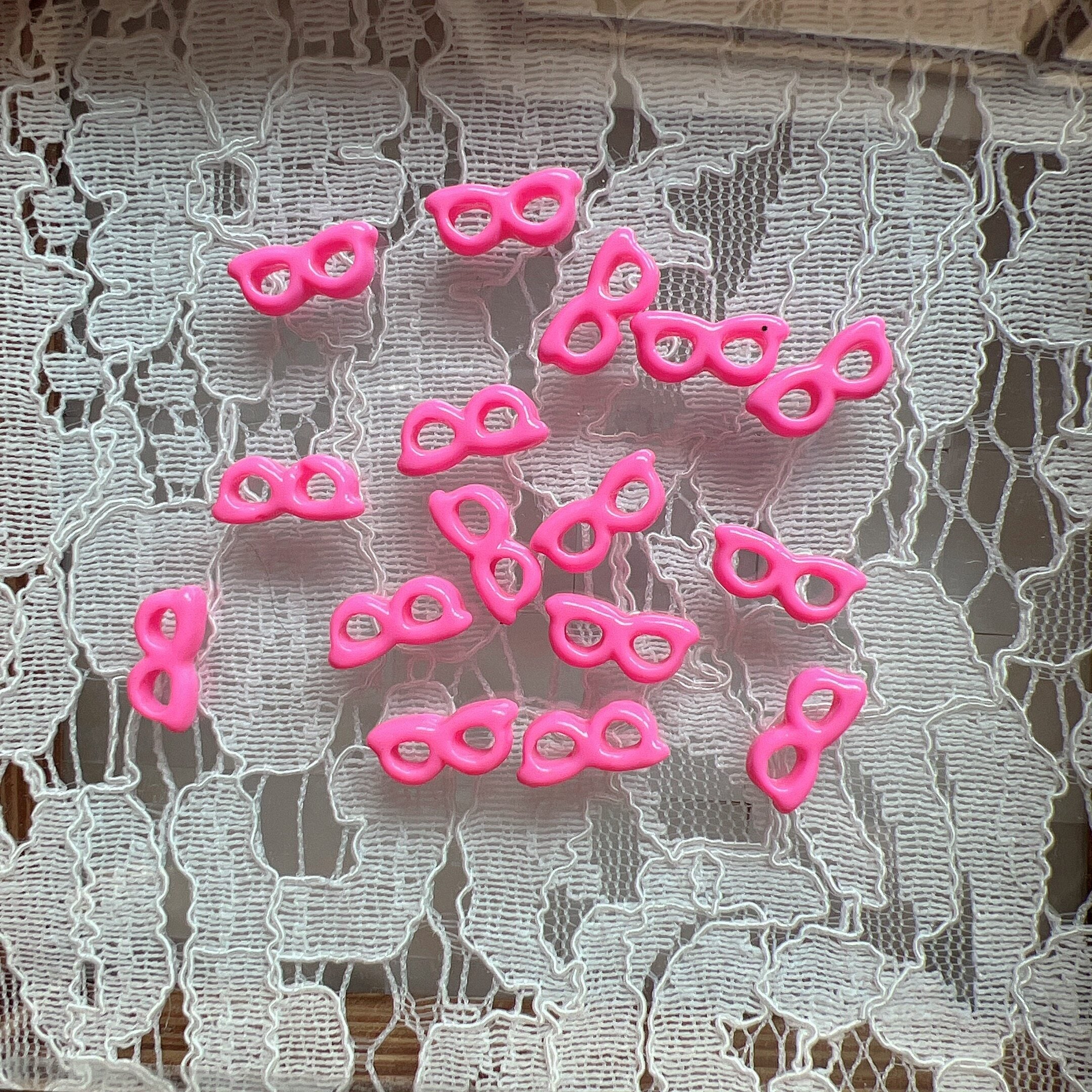 Nail Resin Accessories Rose-red Eyewear Ornaments For Nails