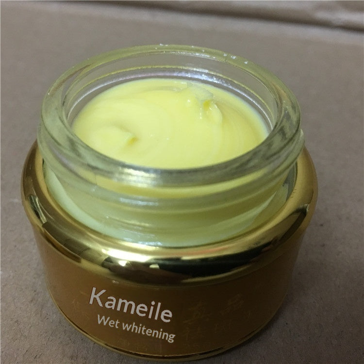 Golden Bottle Yellow Cream-Like Facial Cream