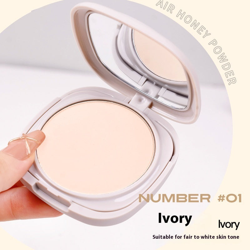 Silky Soft Mist Waterproof Wet And Dry Foundation