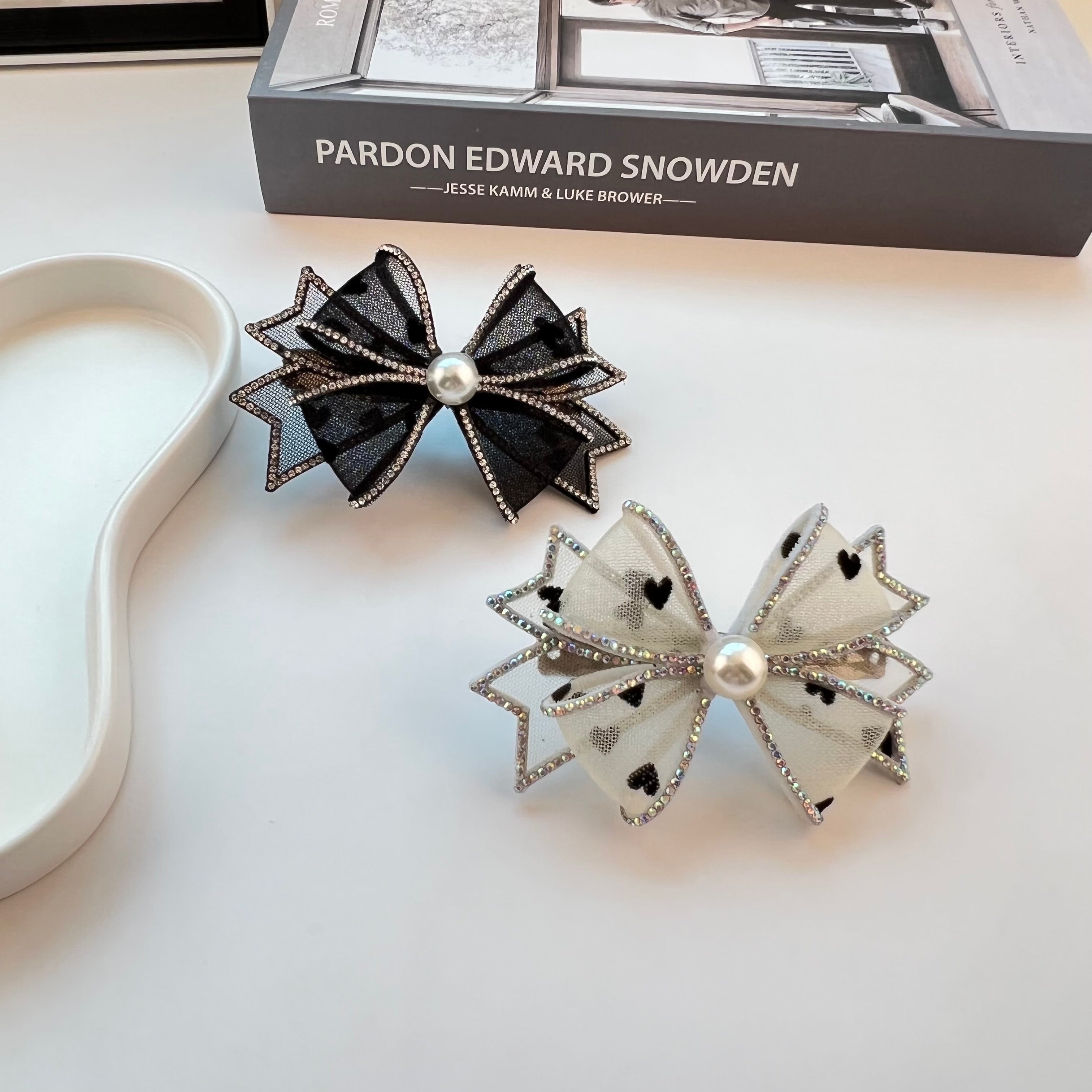 Bow Knot Rhinestone Edging Mesh Hairpin