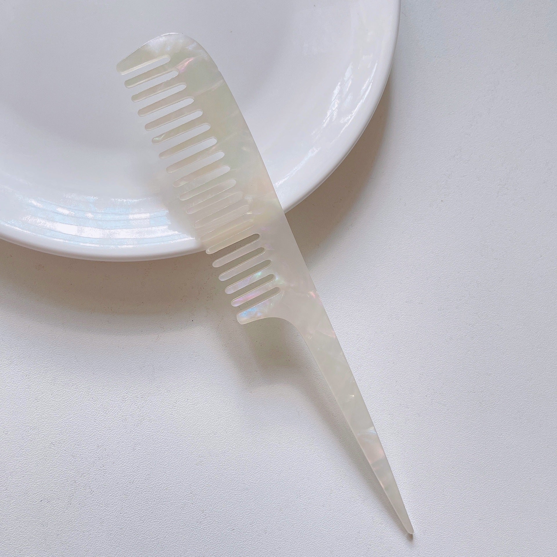 Simple Marble Texture Acetate Long Handle Pointed Tail Comb
