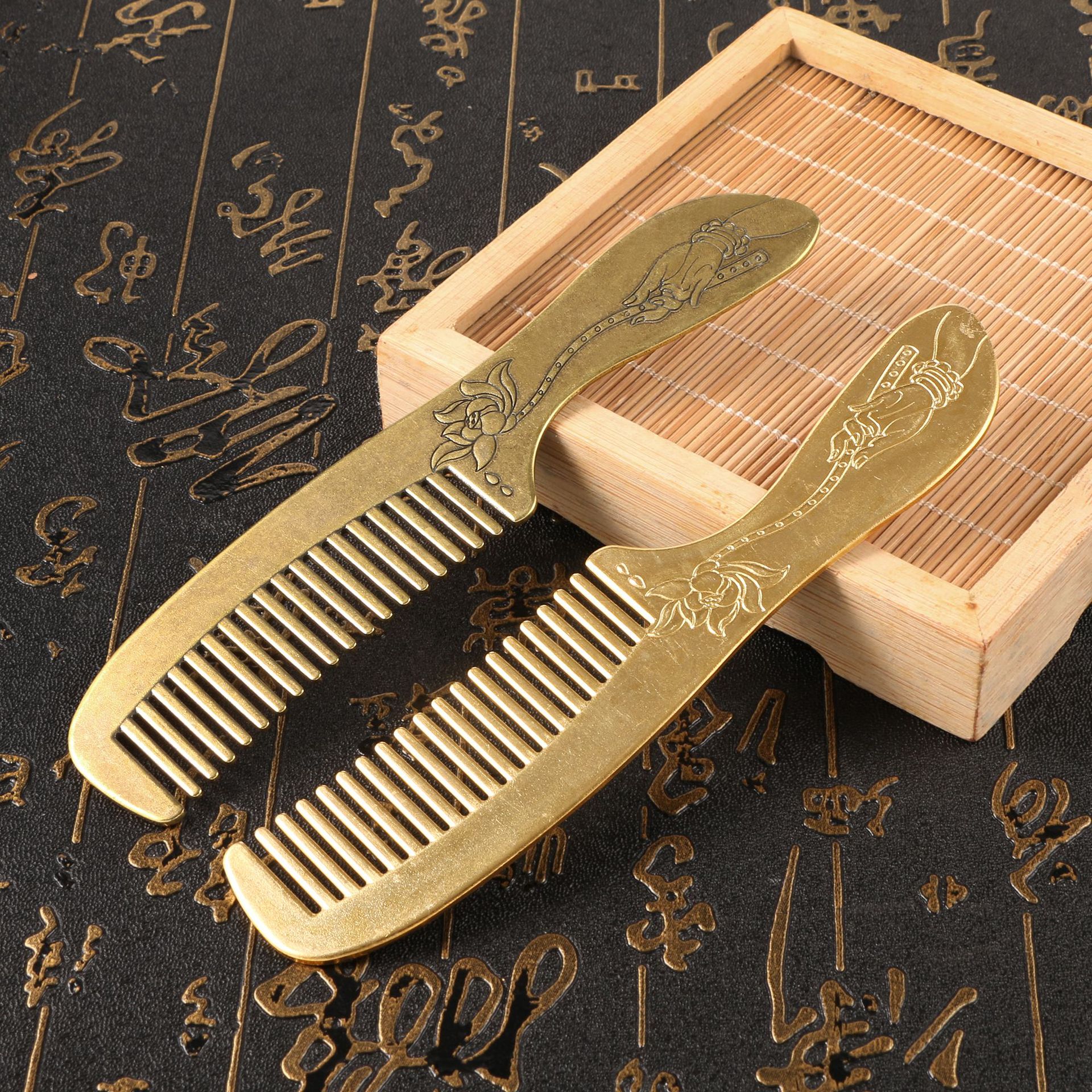 Handmade Brass Vintage Comb Exquisite Polishing