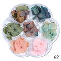 Nail art dried flowers