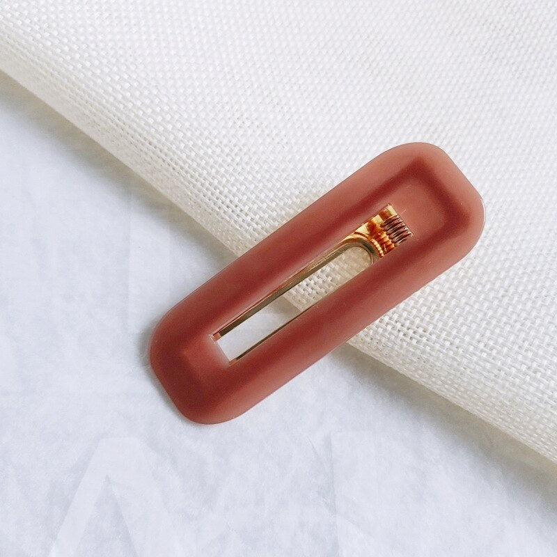 Macaron hairpin