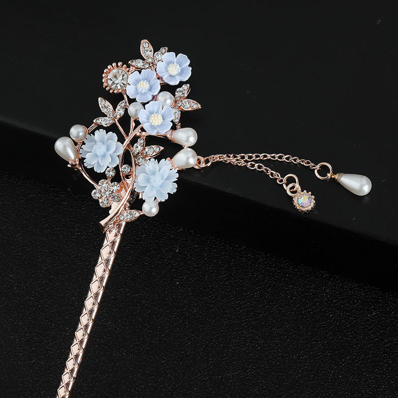 Bride's Vintage Tassel Classic Hairpin