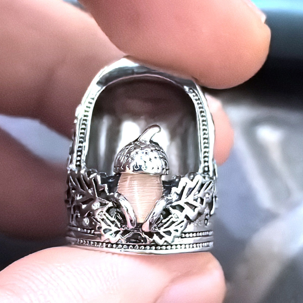 Open Nail Acorn Thimble Home Top