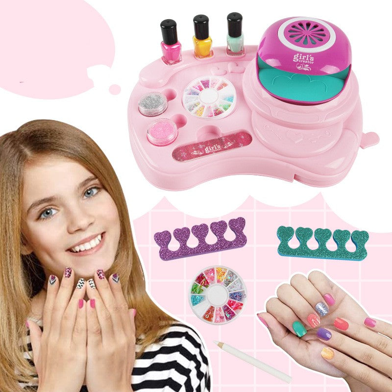 Girl's Play House Cosmetics DIY Nail Brush