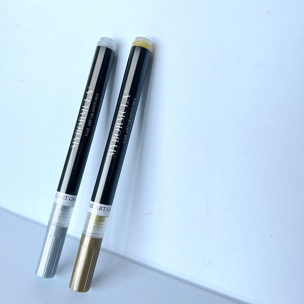 Ladies Fashion Personality Waterproof Nail Brush